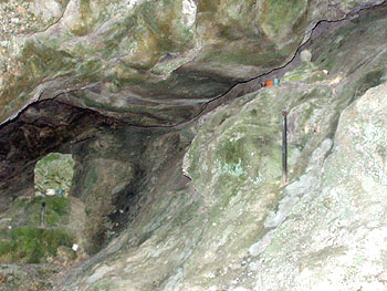 大岩洞窟の石仏